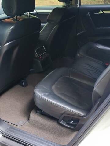 Ауди Ку 7 2011 в Львове на Automoto.ua Белый Ауди Ку 7, объемом двигателя 2.97 л и пробегом 278 тыс. км за 18999 $, фото 43 на Automoto.ua