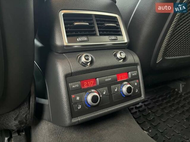 Белый Ауди Ку 7, объемом двигателя 2.97 л и пробегом 207 тыс. км за 15999 $, фото 90 на Automoto.ua