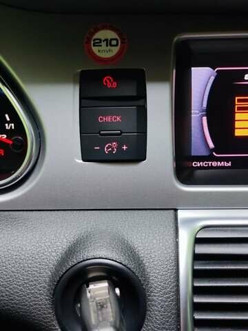 Ауди Ку 7 2011 в Львове на Automoto.ua Белый Ауди Ку 7, объемом двигателя 2.97 л и пробегом 278 тыс. км за 18999 $, фото 34 на Automoto.ua