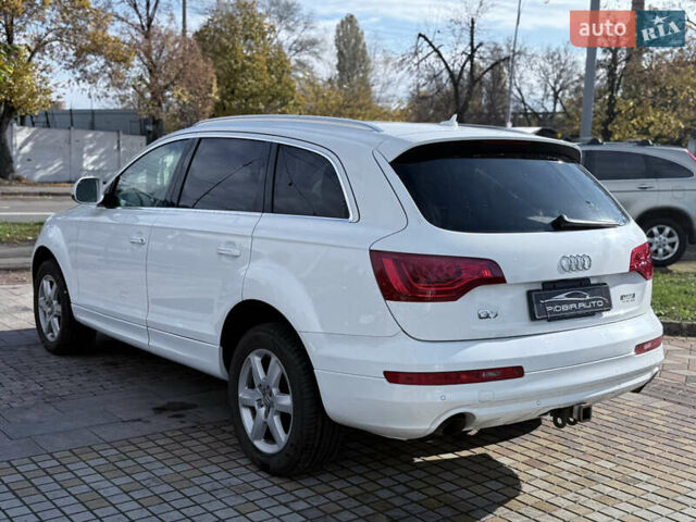 Ауді Ку 7 2011 у Києві на Automoto.ua Білий Ауді Ку 7, об'ємом двигуна 3 л та пробігом 230 тис. км за 12000 $, фото 4 на Automoto.ua