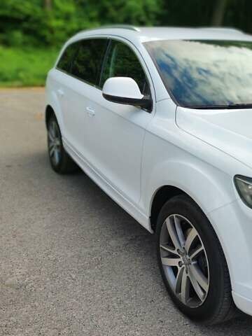 Ауди Ку 7 2011 в Львове на Automoto.ua Белый Ауди Ку 7, объемом двигателя 2.97 л и пробегом 278 тыс. км за 18999 $, фото 1 на Automoto.ua