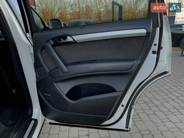 Білий Ауді Ку 7, об'ємом двигуна 3 л та пробігом 244 тис. км за 12855 $, фото 31 на Automoto.ua