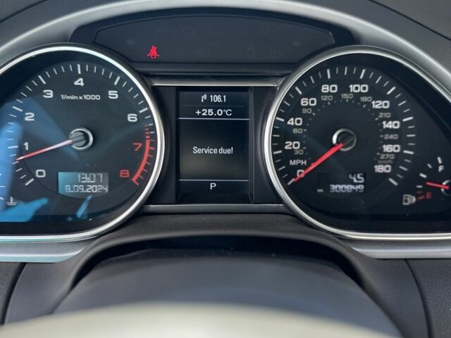 Белый Ауди Ку 7, объемом двигателя 3 л и пробегом 305 тыс. км за 16900 $, фото 7 на Automoto.ua