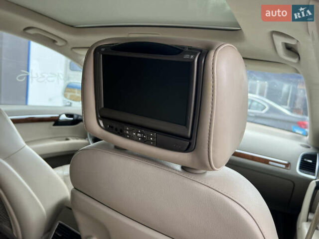 Білий Ауді Ку 7, об'ємом двигуна 3 л та пробігом 365 тис. км за 12300 $, фото 33 на Automoto.ua