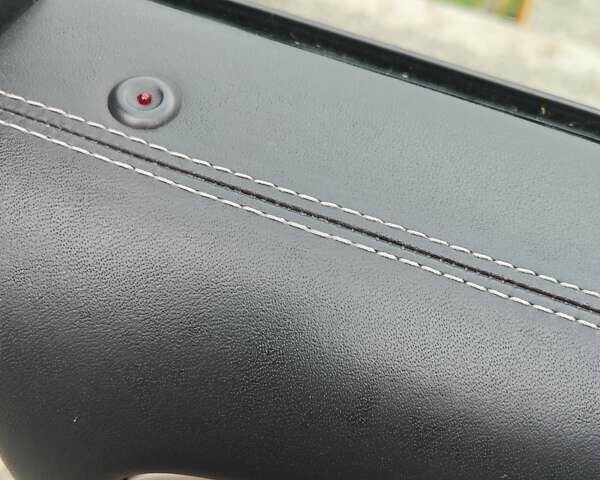 Ауди Ку 7 2011 в Тернополе на Automoto.ua Белый Ауди Ку 7, объемом двигателя 4.13 л и пробегом 221 тыс. км за 28300 $, фото 15 на Automoto.ua