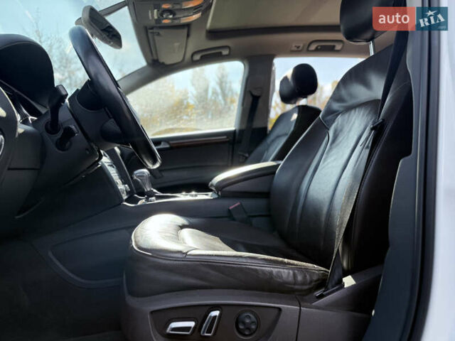 Ауді Ку 7 2011 у Києві на Automoto.ua Білий Ауді Ку 7, об'ємом двигуна 3 л та пробігом 230 тис. км за 12000 $, фото 15 на Automoto.ua