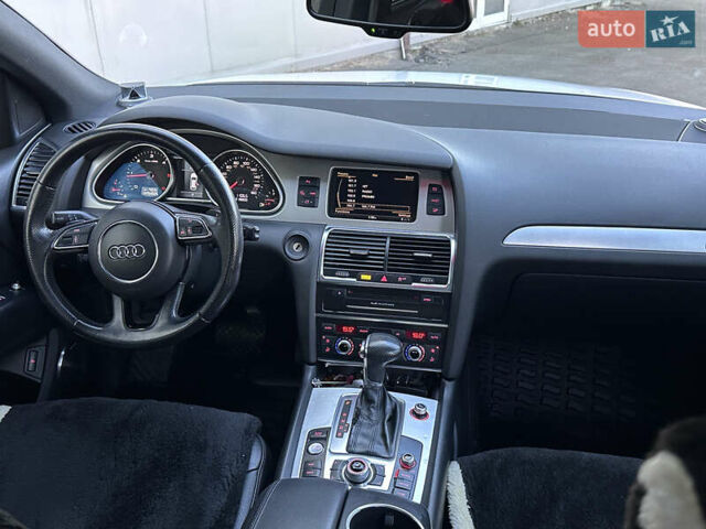 Белый Ауди Ку 7, объемом двигателя 2.97 л и пробегом 219 тыс. км за 16250 $, фото 5 на Automoto.ua
