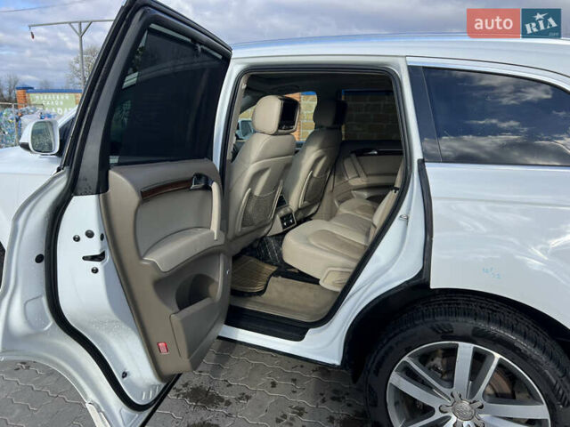 Білий Ауді Ку 7, об'ємом двигуна 3 л та пробігом 365 тис. км за 12300 $, фото 22 на Automoto.ua