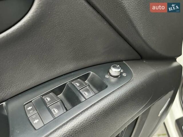 Белый Ауди Ку 7, объемом двигателя 2.97 л и пробегом 207 тыс. км за 15999 $, фото 82 на Automoto.ua
