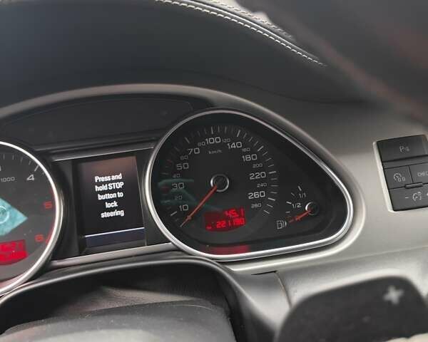 Ауди Ку 7 2011 в Тернополе на Automoto.ua Белый Ауди Ку 7, объемом двигателя 4.13 л и пробегом 221 тыс. км за 28300 $, фото 5 на Automoto.ua