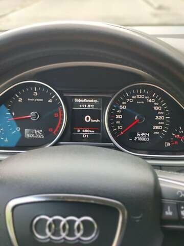 Ауди Ку 7 2011 в Львове на Automoto.ua Белый Ауди Ку 7, объемом двигателя 2.97 л и пробегом 278 тыс. км за 18999 $, фото 32 на Automoto.ua