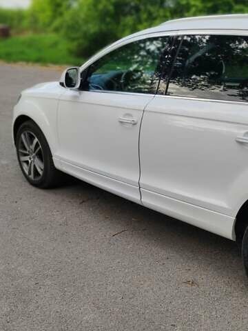 Ауди Ку 7 2011 в Львове на Automoto.ua Белый Ауди Ку 7, объемом двигателя 2.97 л и пробегом 278 тыс. км за 18999 $, фото 5 на Automoto.ua