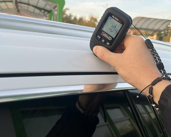 Белый Ауди Ку 7, объемом двигателя 2.97 л и пробегом 207 тыс. км за 15999 $, фото 143 на Automoto.ua