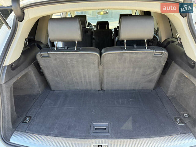 Белый Ауди Ку 7, объемом двигателя 2.97 л и пробегом 273 тыс. км за 23999 $, фото 37 на Automoto.ua