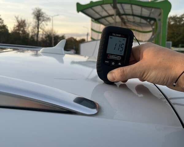 Белый Ауди Ку 7, объемом двигателя 2.97 л и пробегом 207 тыс. км за 15999 $, фото 146 на Automoto.ua