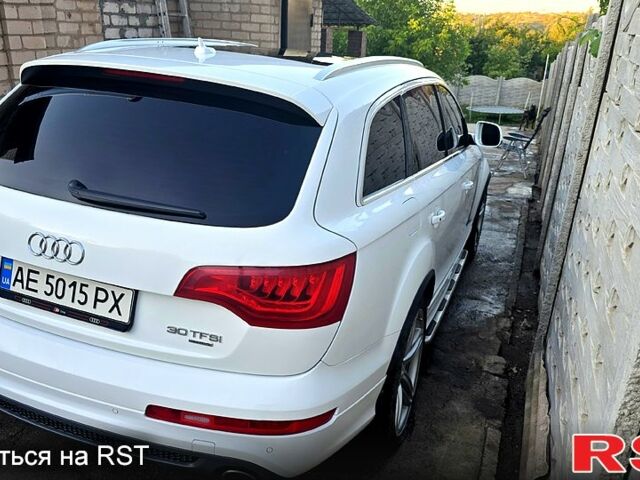 Белый Ауди Ку 7, объемом двигателя 3 л и пробегом 207 тыс. км за 18000 $, фото 4 на Automoto.ua