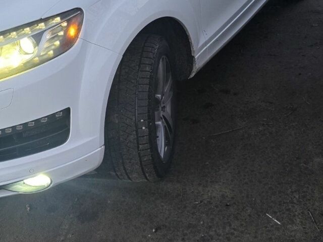 Белый Ауди Ку 7, объемом двигателя 3 л и пробегом 200 тыс. км за 16300 $, фото 1 на Automoto.ua