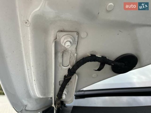 Белый Ауди Ку 7, объемом двигателя 2.97 л и пробегом 207 тыс. км за 15999 $, фото 69 на Automoto.ua