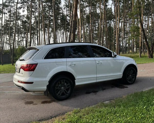 Белый Ауди Ку 7, объемом двигателя 3 л и пробегом 240 тыс. км за 13900 $, фото 4 на Automoto.ua