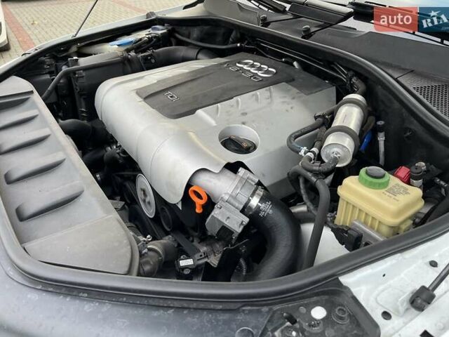 Белый Ауди Ку 7, объемом двигателя 2.97 л и пробегом 207 тыс. км за 15999 $, фото 65 на Automoto.ua