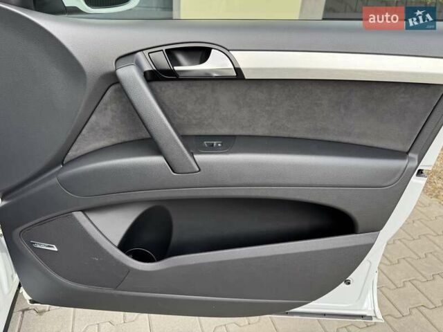 Белый Ауди Ку 7, объемом двигателя 2.97 л и пробегом 177 тыс. км за 22900 $, фото 106 на Automoto.ua