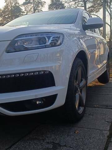 Белый Ауди Ку 7, объемом двигателя 4.2 л и пробегом 243 тыс. км за 25490 $, фото 7 на Automoto.ua