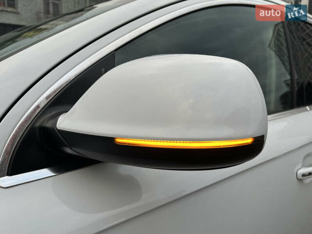 Белый Ауди Ку 7, объемом двигателя 3 л и пробегом 198 тыс. км за 13900 $, фото 10 на Automoto.ua