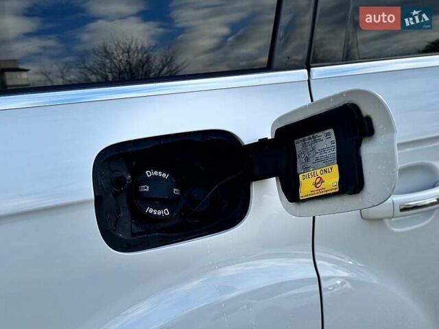 Білий Ауді Ку 7, об'ємом двигуна 3 л та пробігом 255 тис. км за 17500 $, фото 16 на Automoto.ua