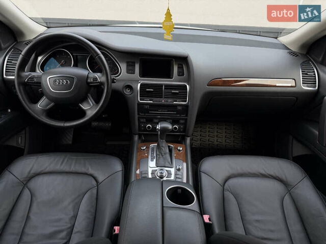 Белый Ауди Ку 7, объемом двигателя 3 л и пробегом 263 тыс. км за 17100 $, фото 52 на Automoto.ua