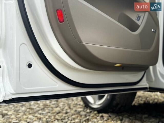 Білий Ауді Ку 7, об'ємом двигуна 3 л та пробігом 255 тис. км за 17500 $, фото 90 на Automoto.ua