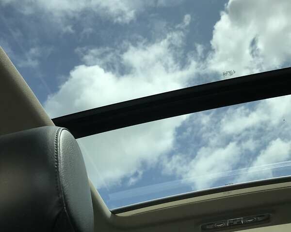 Белый Ауди Ку 7, объемом двигателя 3 л и пробегом 220 тыс. км за 14500 $, фото 21 на Automoto.ua