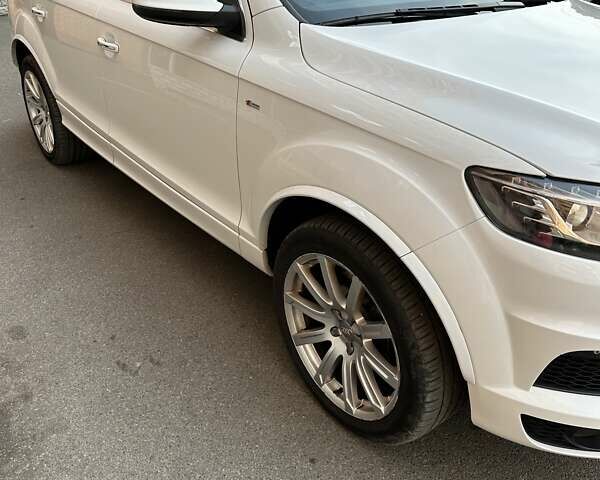 Белый Ауди Ку 7, объемом двигателя 2.97 л и пробегом 199 тыс. км за 23000 $, фото 8 на Automoto.ua