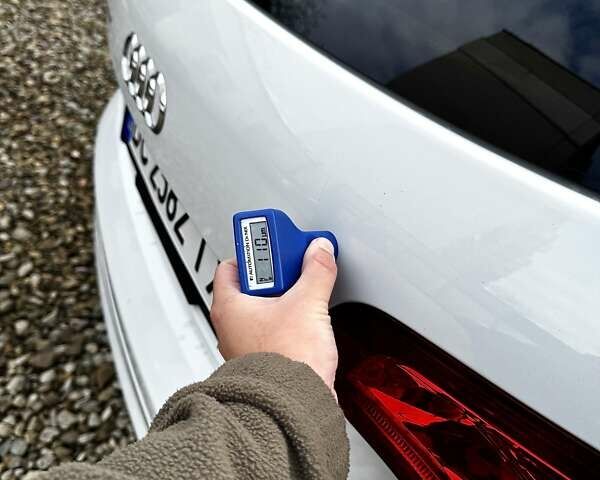 Білий Ауді Ку 7, об'ємом двигуна 3 л та пробігом 255 тис. км за 17500 $, фото 144 на Automoto.ua