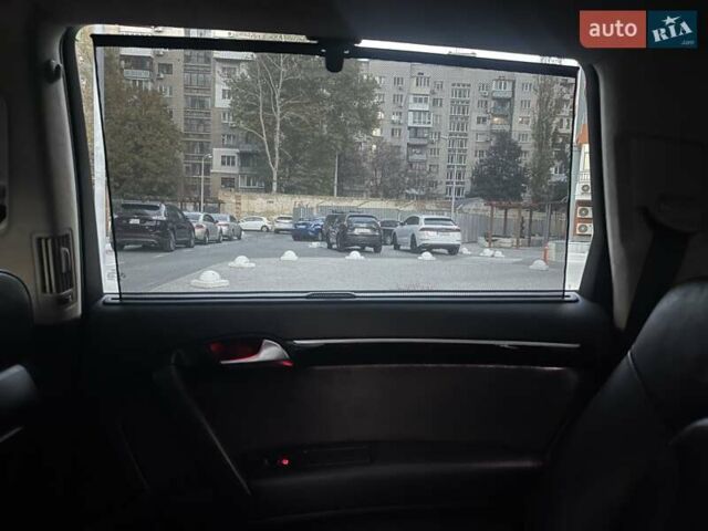 Белый Ауди Ку 7, объемом двигателя 2.97 л и пробегом 75 тыс. км за 27000 $, фото 70 на Automoto.ua