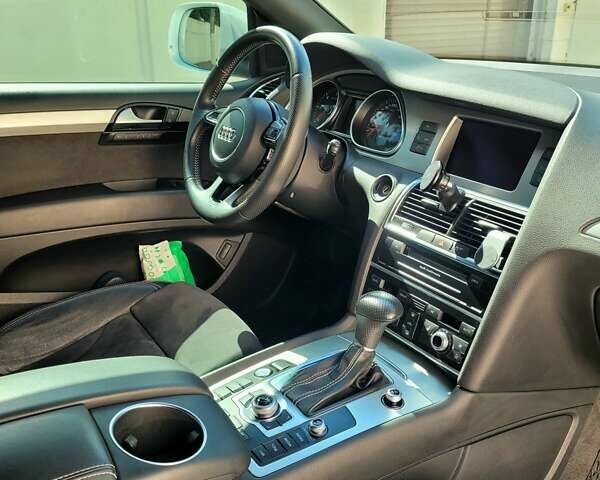 Белый Ауди Ку 7, объемом двигателя 2.97 л и пробегом 135 тыс. км за 25800 $, фото 13 на Automoto.ua