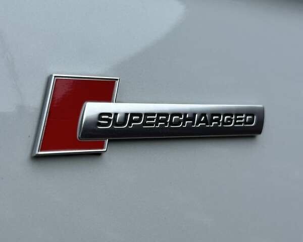 Белый Ауди Ку 7, объемом двигателя 3 л и пробегом 280 тыс. км за 13500 $, фото 13 на Automoto.ua