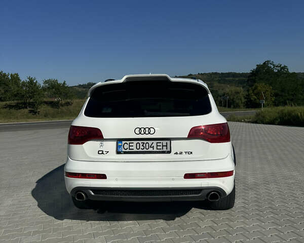 Білий Ауді Ку 7, об'ємом двигуна 4.13 л та пробігом 225 тис. км за 26500 $, фото 6 на Automoto.ua