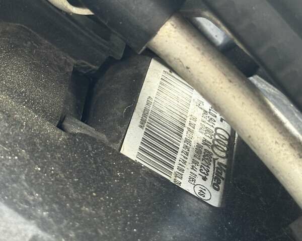 Білий Ауді Ку 7, об'ємом двигуна 3 л та пробігом 255 тис. км за 17500 $, фото 69 на Automoto.ua