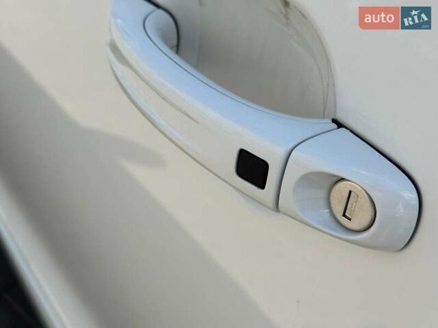 Білий Ауді Ку 7, об'ємом двигуна 3 л та пробігом 74 тис. км за 28990 $, фото 8 на Automoto.ua