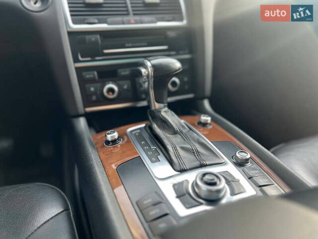 Белый Ауди Ку 7, объемом двигателя 3 л и пробегом 270 тыс. км за 15300 $, фото 11 на Automoto.ua