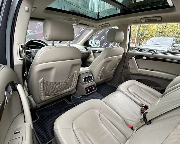 Белый Ауди Ку 7, объемом двигателя 3 л и пробегом 284 тыс. км за 14500 $, фото 21 на Automoto.ua
