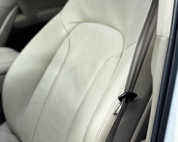 Білий Ауді Ку 7, об'ємом двигуна 3 л та пробігом 255 тис. км за 17500 $, фото 98 на Automoto.ua