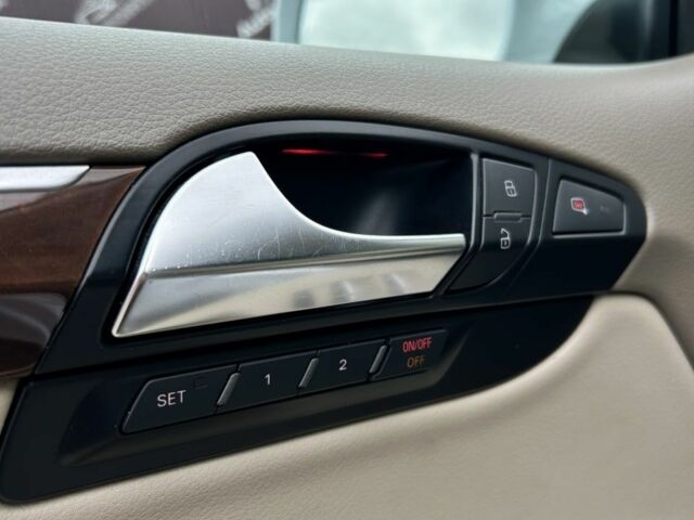 Білий Ауді Ку 7, об'ємом двигуна 3 л та пробігом 280 тис. км за 13500 $, фото 18 на Automoto.ua