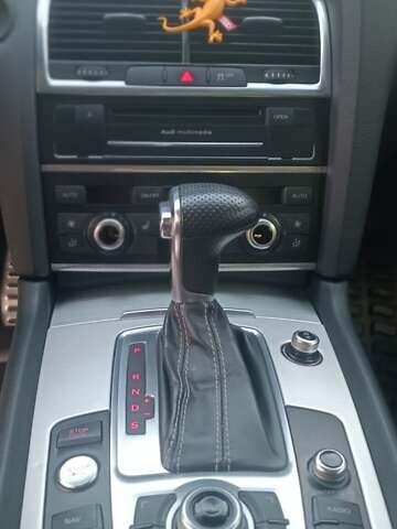 Белый Ауди Ку 7, объемом двигателя 4.2 л и пробегом 243 тыс. км за 25490 $, фото 26 на Automoto.ua