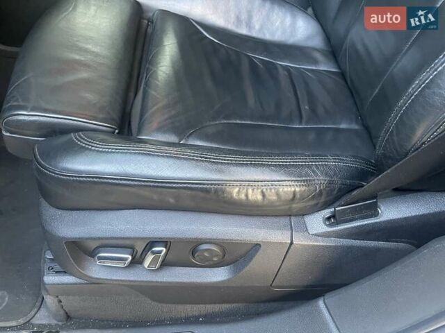 Белый Ауди Ку 7, объемом двигателя 2.97 л и пробегом 75 тыс. км за 27000 $, фото 38 на Automoto.ua