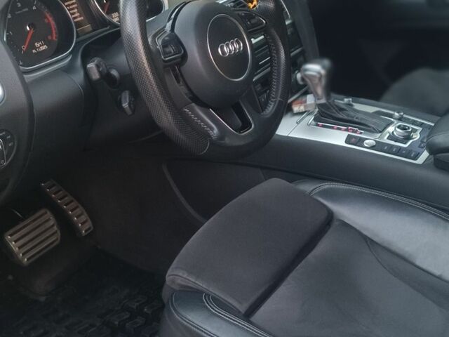 Білий Ауді Ку 7, об'ємом двигуна 4.2 л та пробігом 243 тис. км за 25490 $, фото 5 на Automoto.ua