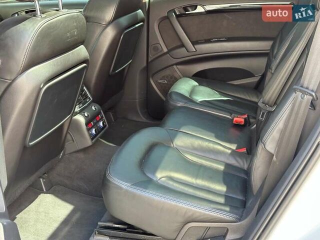Білий Ауді Ку 7, об'ємом двигуна 3 л та пробігом 74 тис. км за 28990 $, фото 18 на Automoto.ua