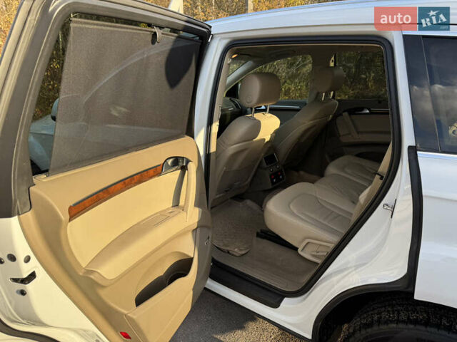 Білий Ауді Ку 7, об'ємом двигуна 2.97 л та пробігом 205 тис. км за 20700 $, фото 6 на Automoto.ua