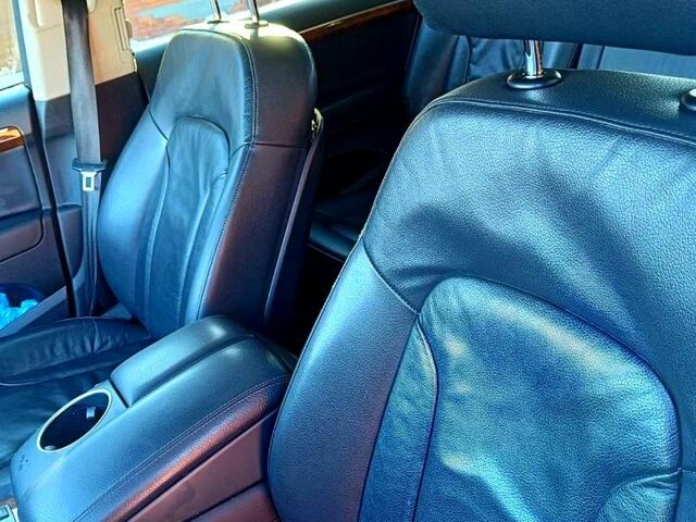 Білий Ауді Ку 7, об'ємом двигуна 3 л та пробігом 220 тис. км за 13995 $, фото 11 на Automoto.ua