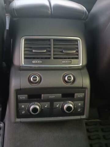 Белый Ауди Ку 7, объемом двигателя 4.2 л и пробегом 243 тыс. км за 25490 $, фото 20 на Automoto.ua